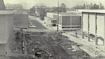 Mall area torn up from construction.