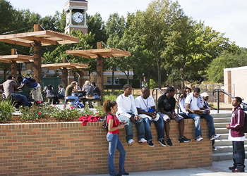 Bearkat Plaza opens