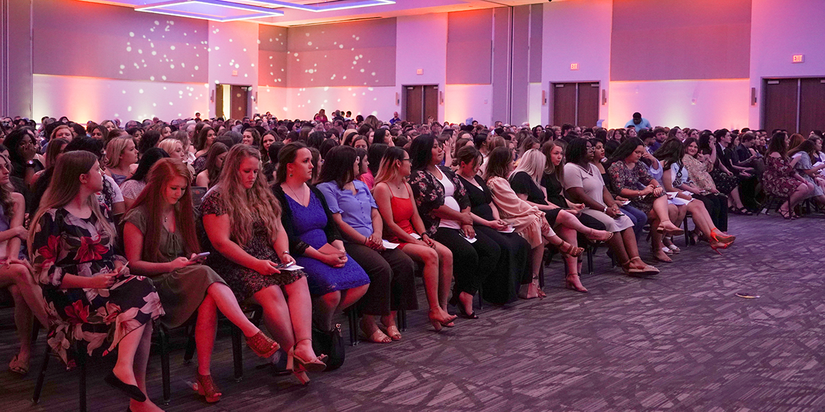 audience at distinguished educator of the year event